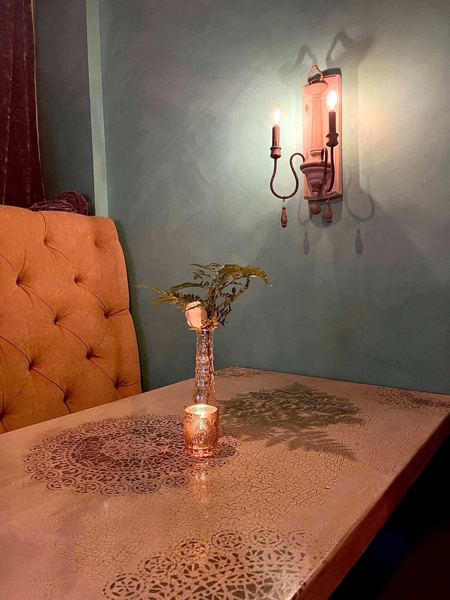 Elle Restaurant - Authentic dining experience 9